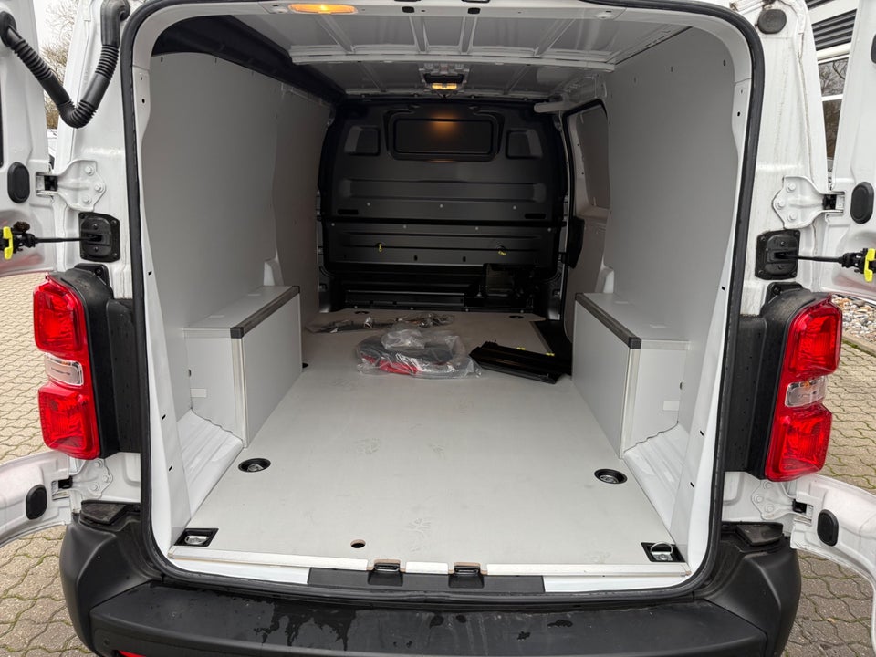 Peugeot e-Expert 75 L3 Premium Van