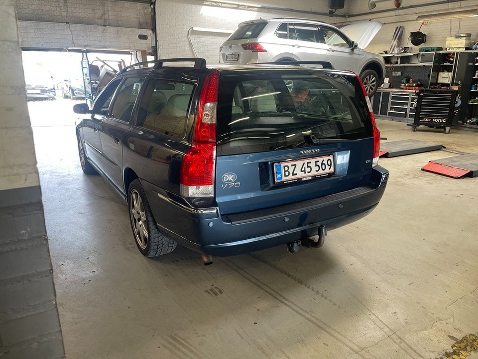Volvo V70 2,4 D5 163 Summum aut. 5d