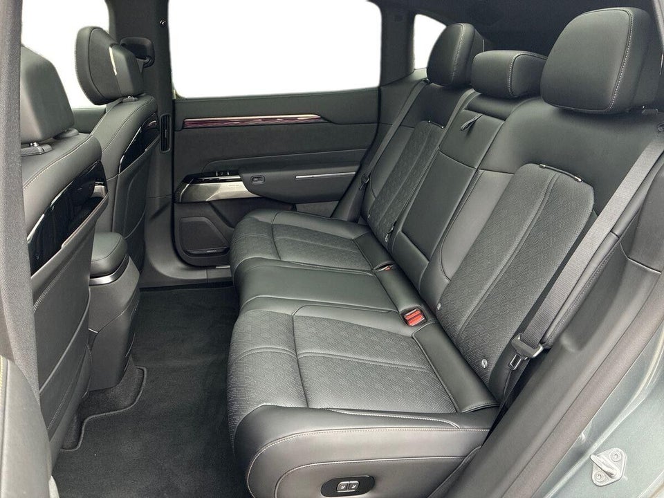 Zeekr 7X Privilege AWD 5d