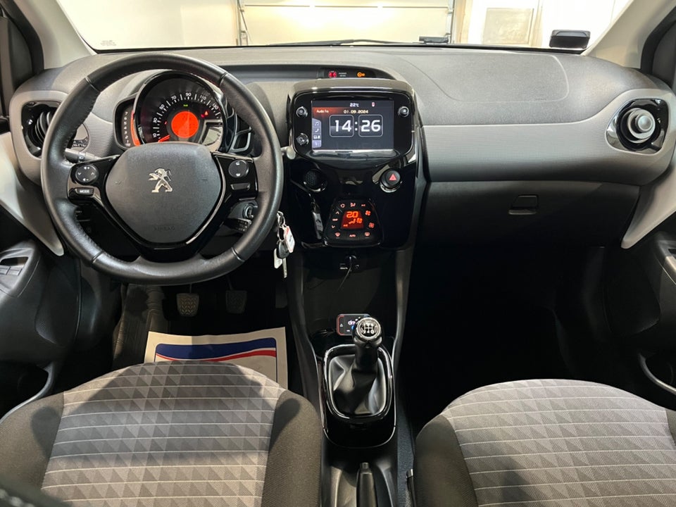 Peugeot 108 1,0 e-VTi 72 Selection 5d