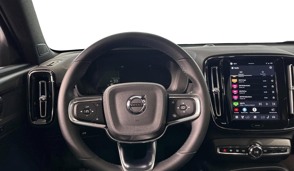Volvo XC40 ReCharge Extended Range Plus 5d