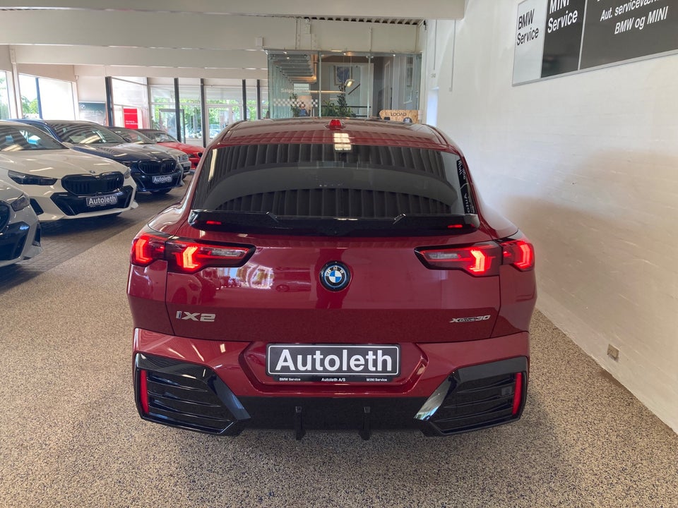 BMW iX2 xDrive30 M-Sport 5d
