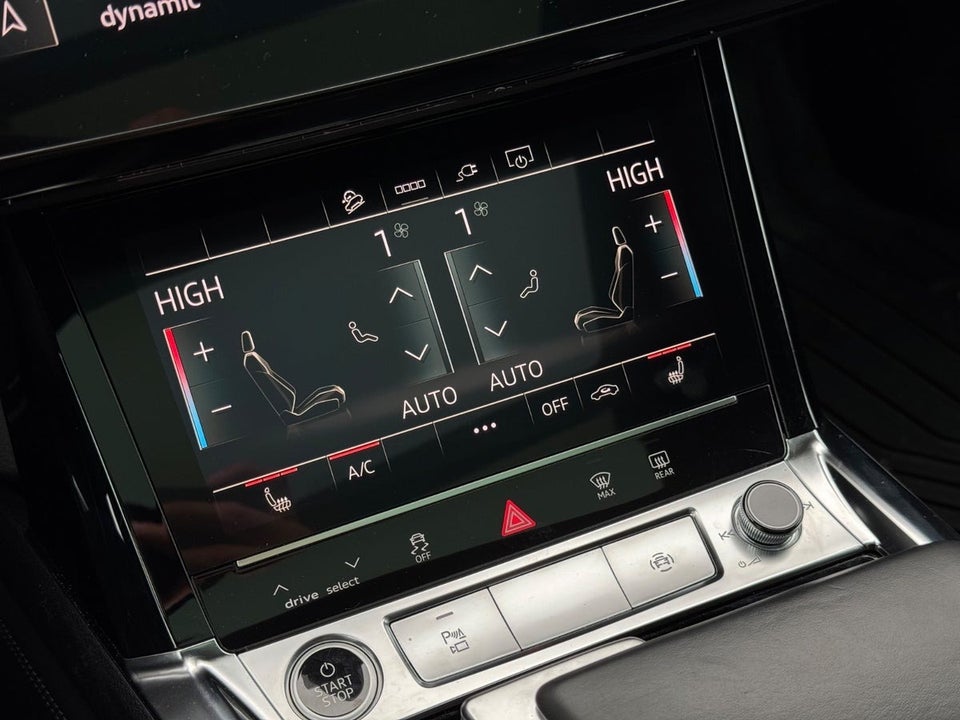 Audi e-tron 55 S-line quattro 5d