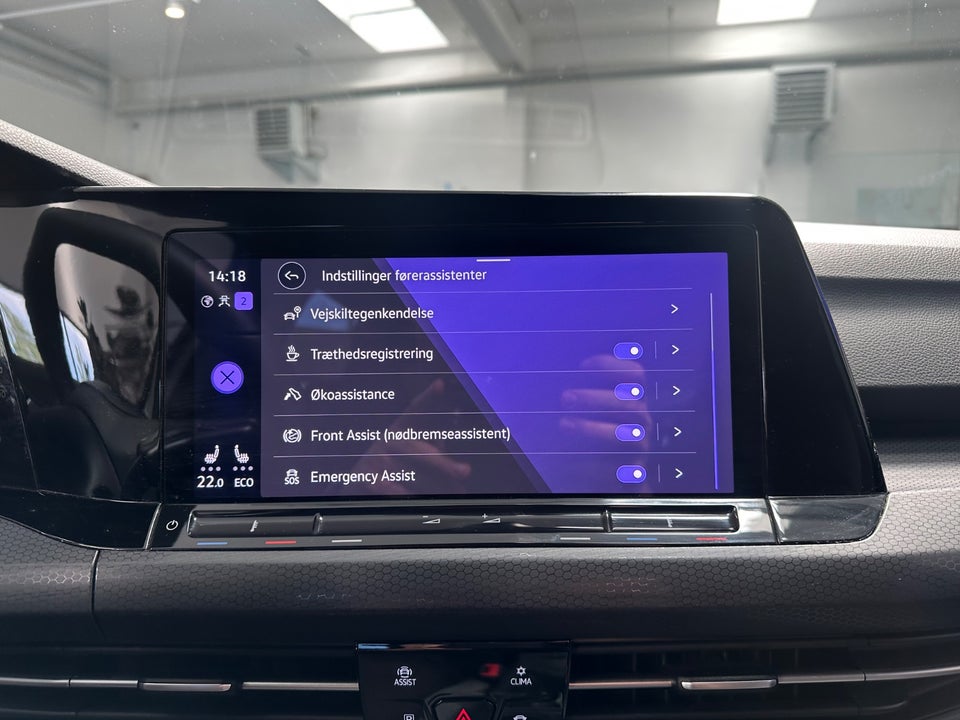 VW Golf VIII 1,4 GTE DSG 5d