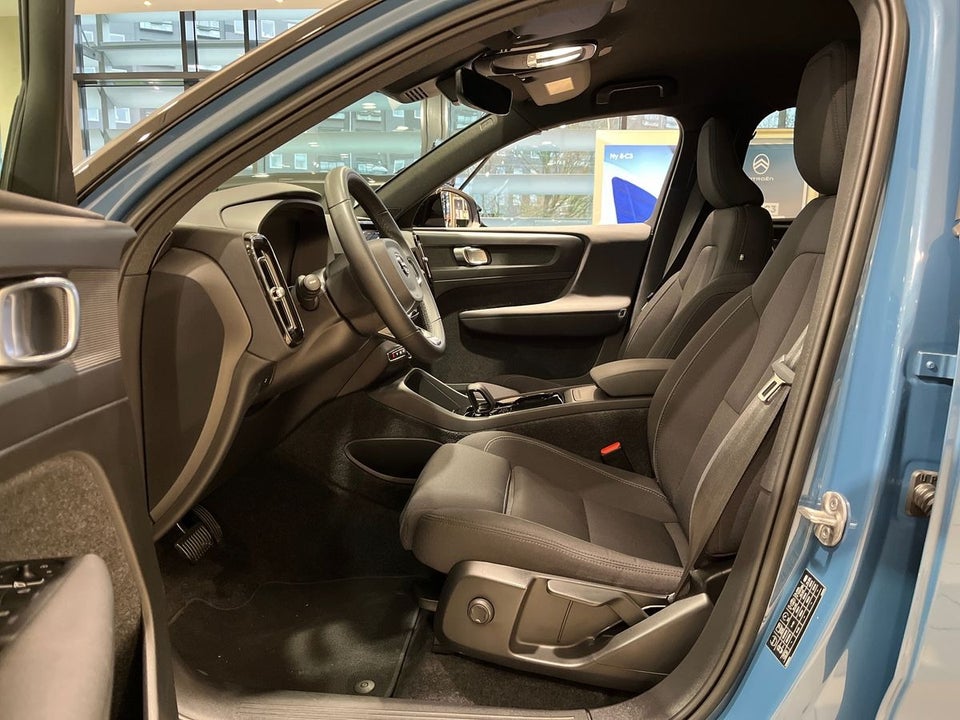 Volvo XC40 P6 ReCharge Core 5d