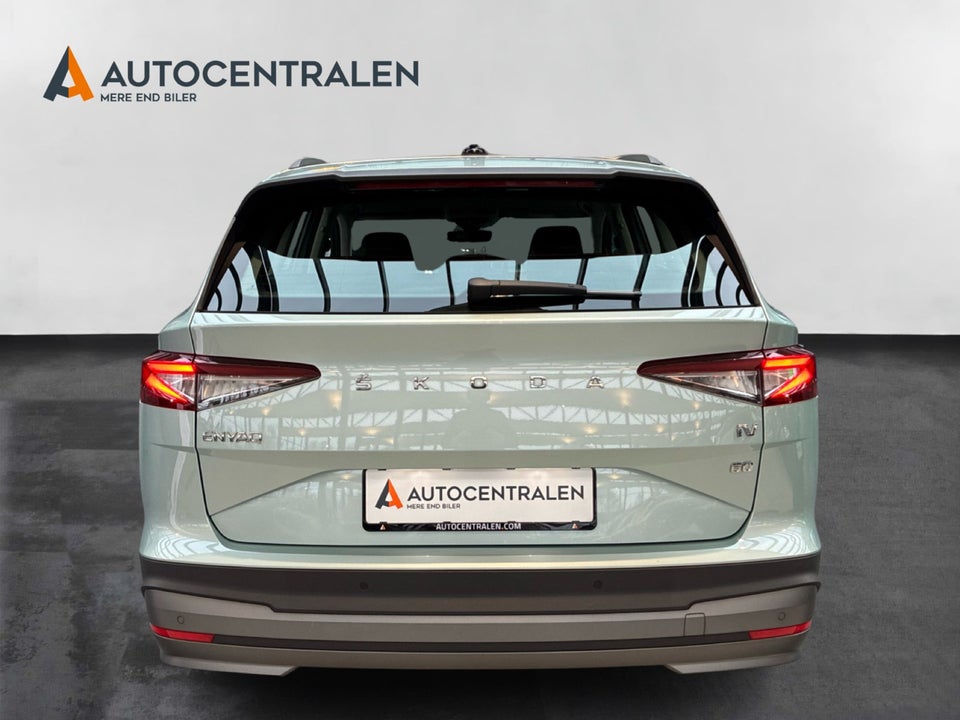 Skoda Enyaq 60 iV Plus 5d