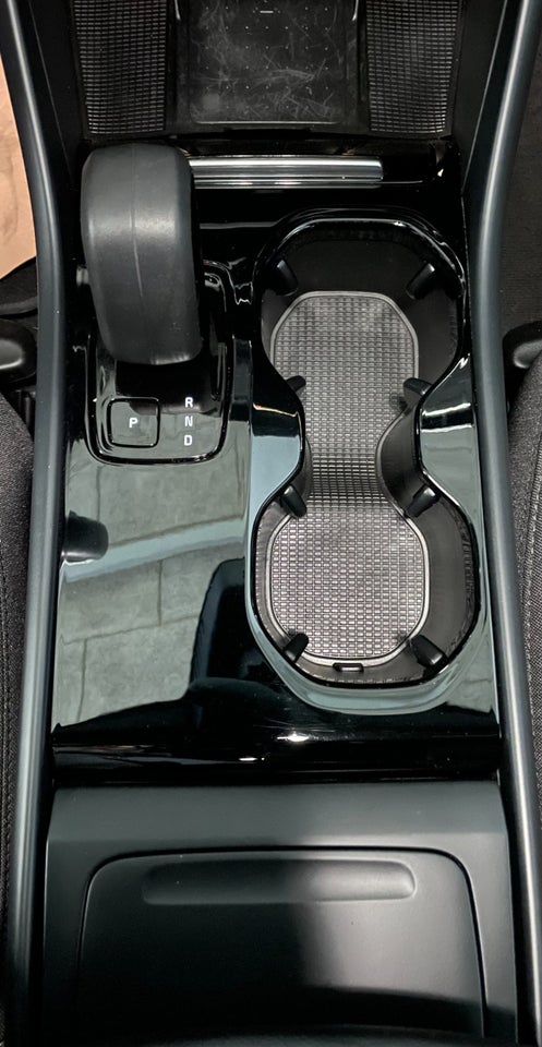 Volvo XC40 P6 ReCharge Core 5d