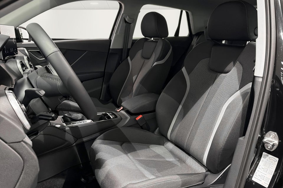 Audi Q2 35 TFSi S-line S-tr. 5d