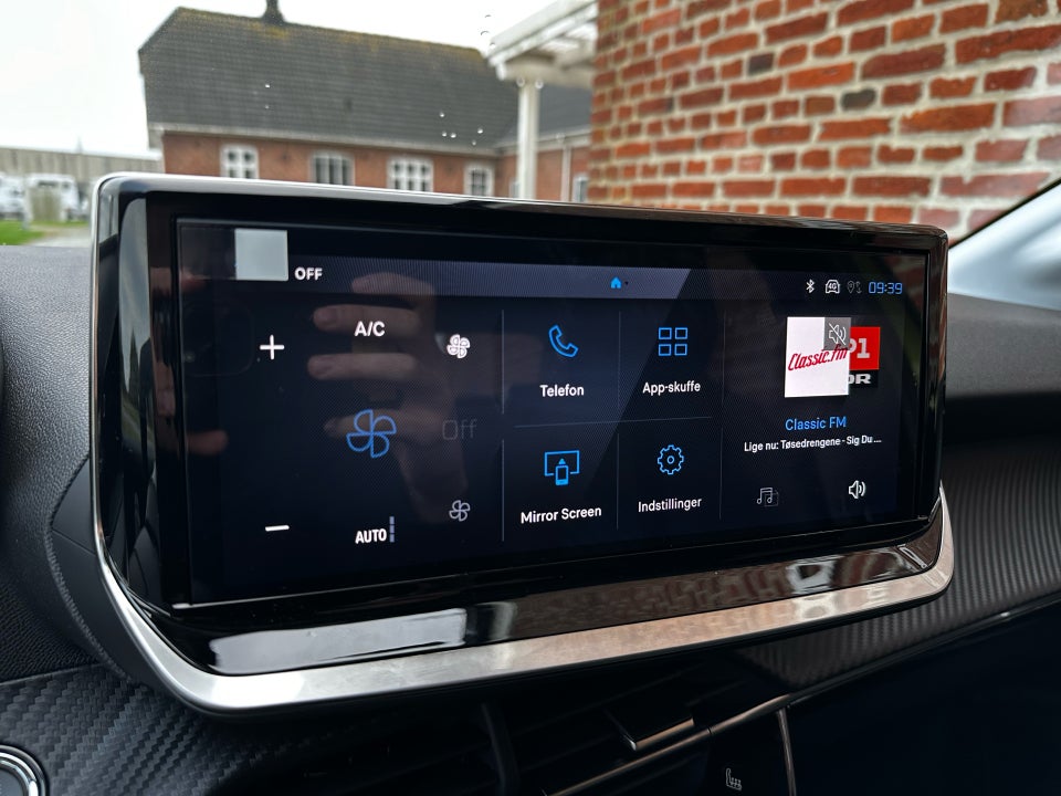 Peugeot 208 1,2 PureTech 100 Allure 5d