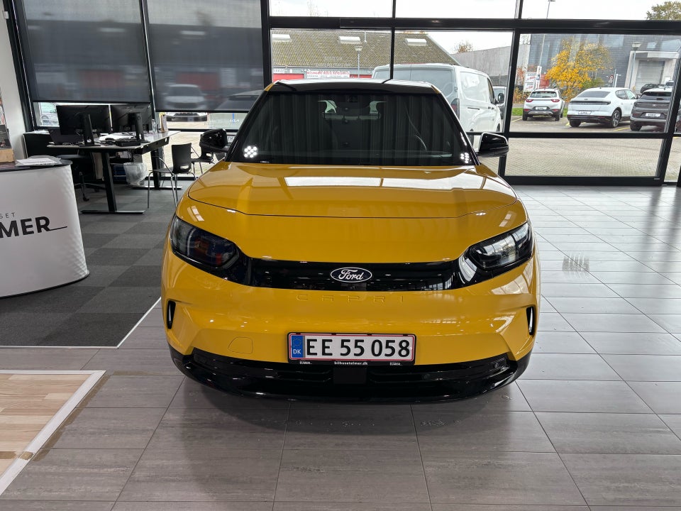 Ford Capri 82 Premium Extended Range 5d