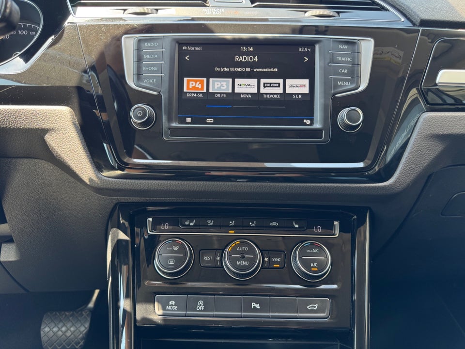 VW Touran 2,0 TDi 150 Highline DSG 7prs 5d