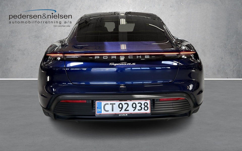 Porsche Taycan 4S 4d