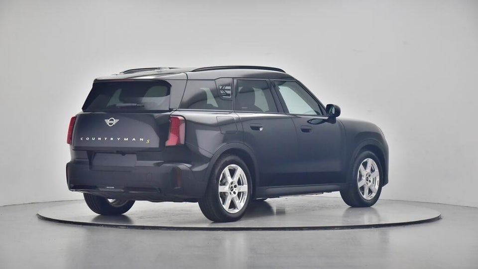 MINI Countryman SE Classic Trim M+ ALL4 5d