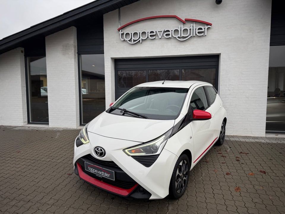 Toyota Aygo 1,0 VVT-i x-clusiv x-shift 5d