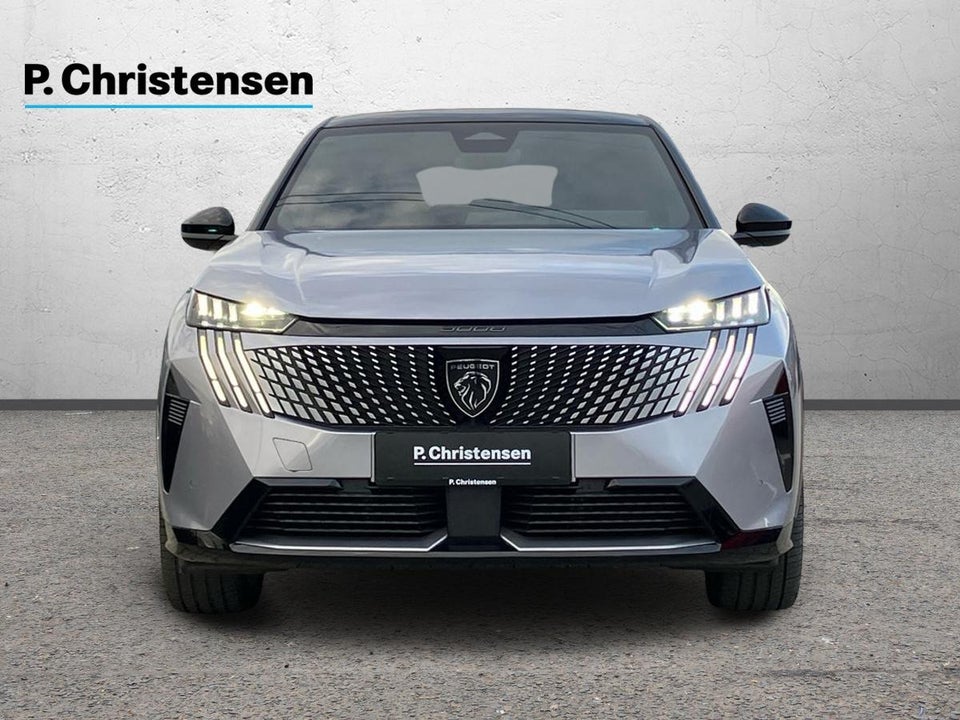 Peugeot e-3008 77 GT 5d