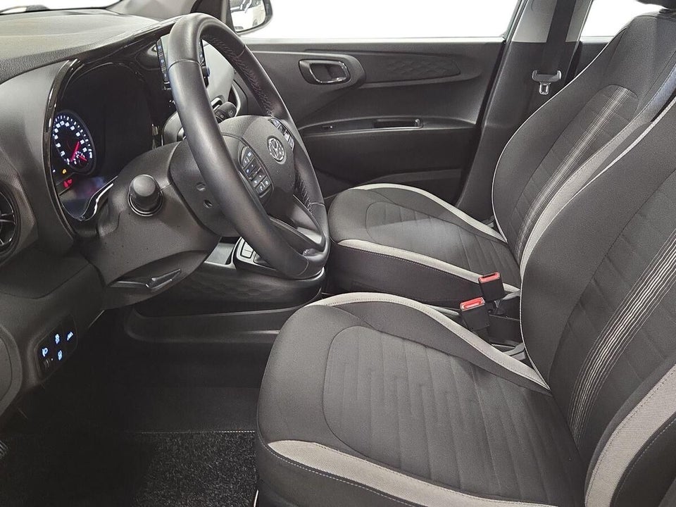 Hyundai i10 1,0 MPi Essential 5d