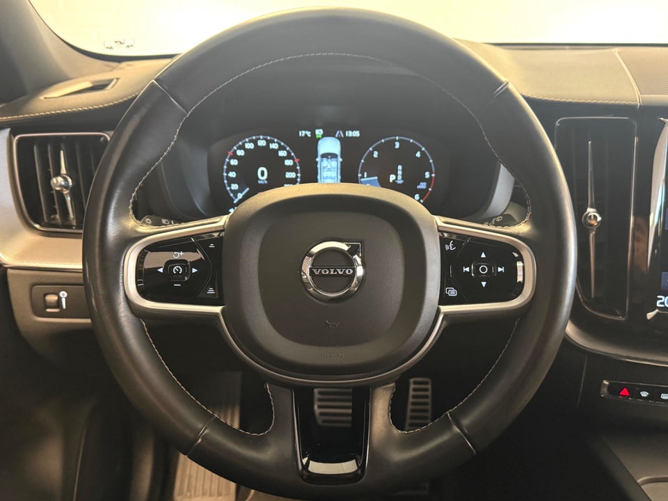 Volvo XC60 2,0 B4 197 R-Design aut. 5d