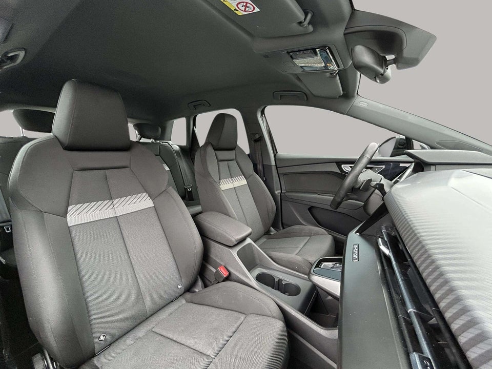 Audi Q4 e-tron 40 Advanced 5d