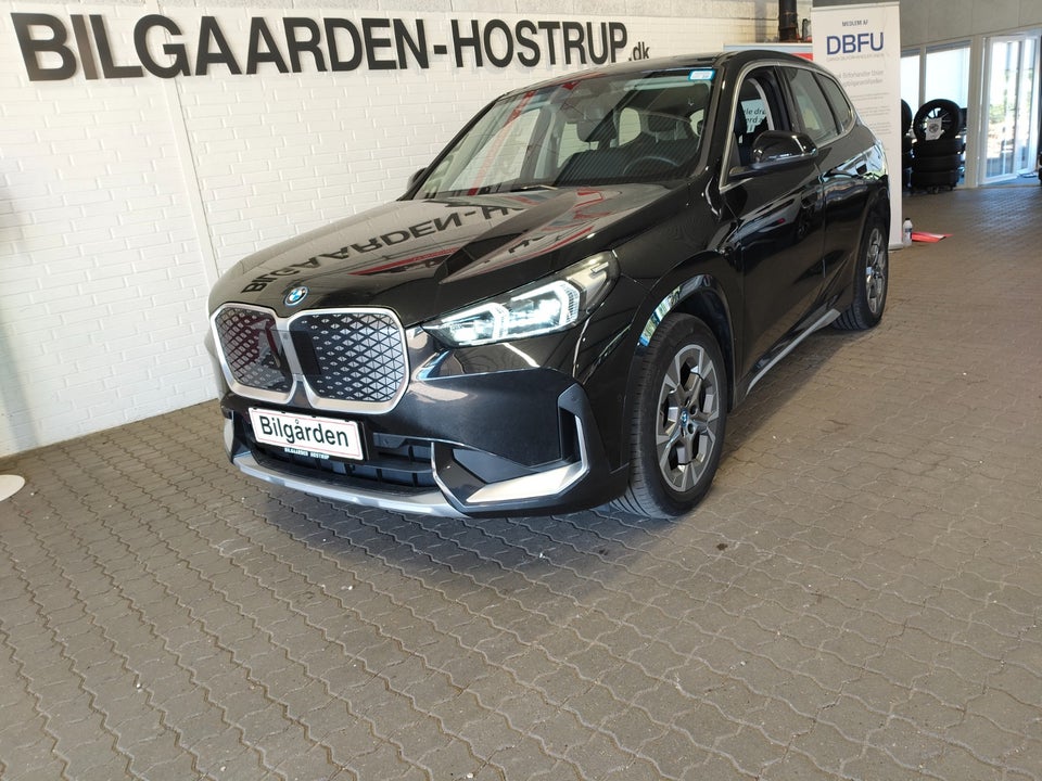 BMW iX1 xDrive30 X-Line 5d