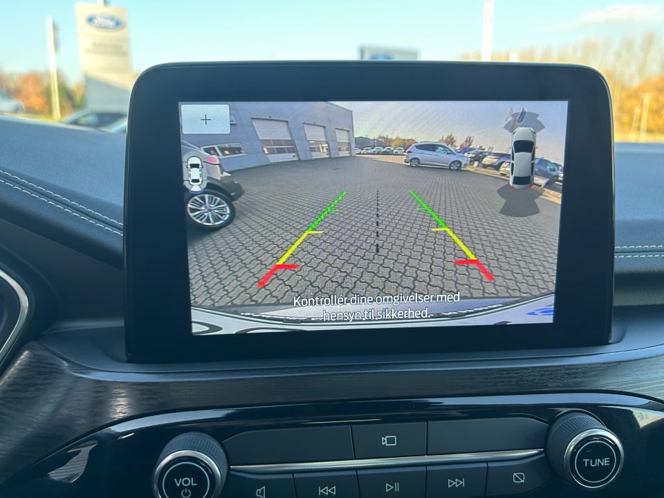 Ford Kuga 2,5 PHEV Vignale CVT 5d