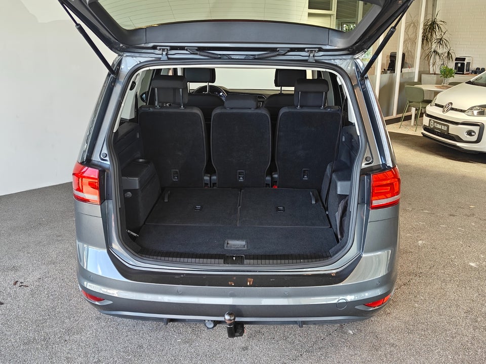 VW Touran 1,2 TSi 110 Comfortline 7prs 5d