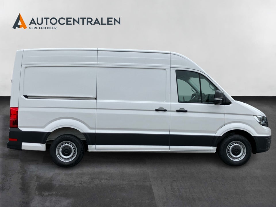 VW Crafter 35 2,0 TDi 177 Kassevogn L3H2 aut.