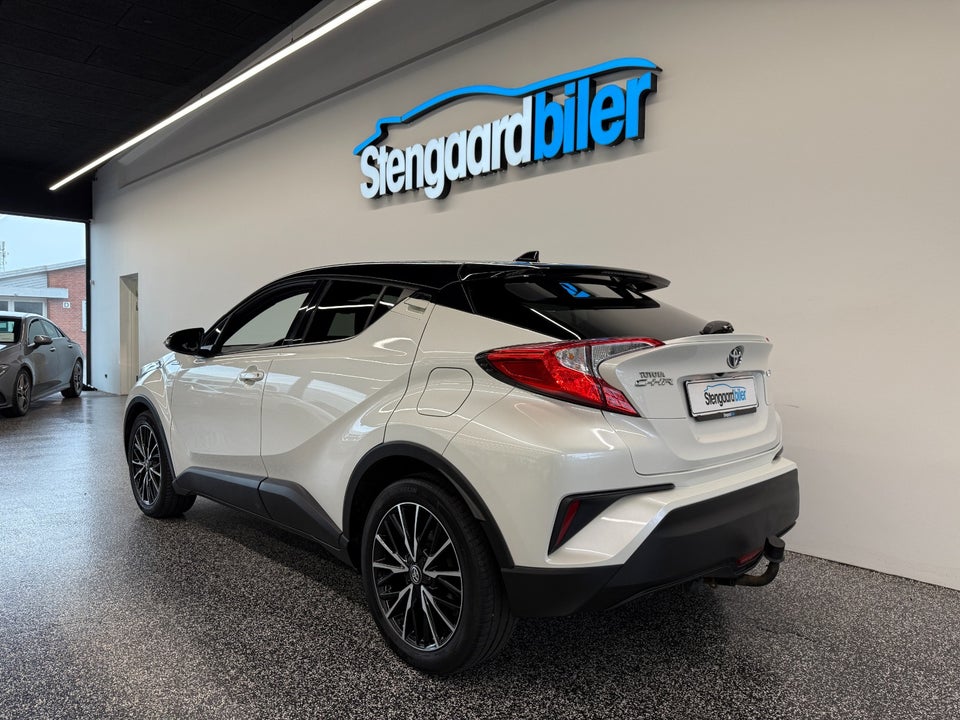 Toyota C-HR 1,8 Hybrid C-ENTER CVT 5d
