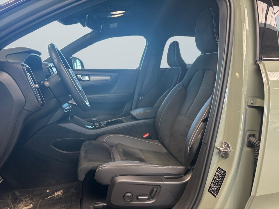 Volvo XC40 P6 ReCharge Plus 5d