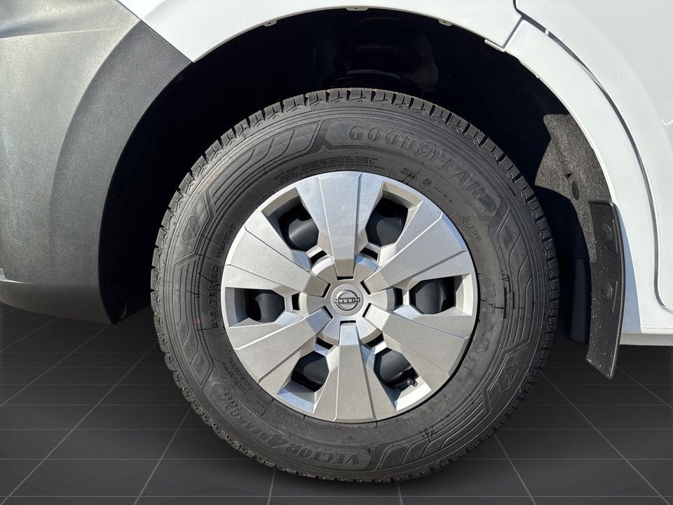 Nissan Interstar 2,0 dCi 170 L2H2 Tekna aut. Van