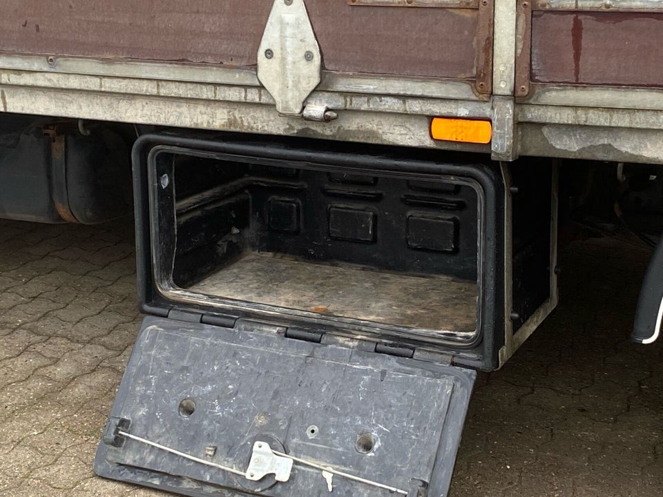 Iveco Daily 3,0 35S18 4100mm Lad AG8 2d