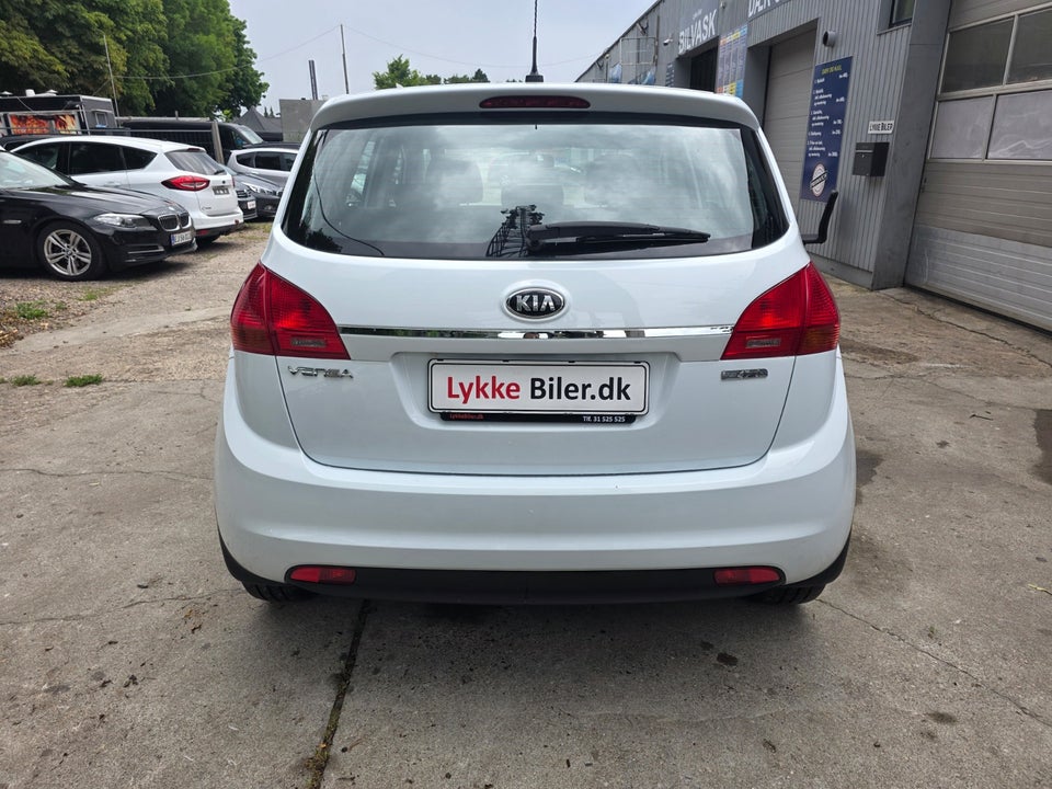 Kia Venga 1,6 CVVT Attraction 5d