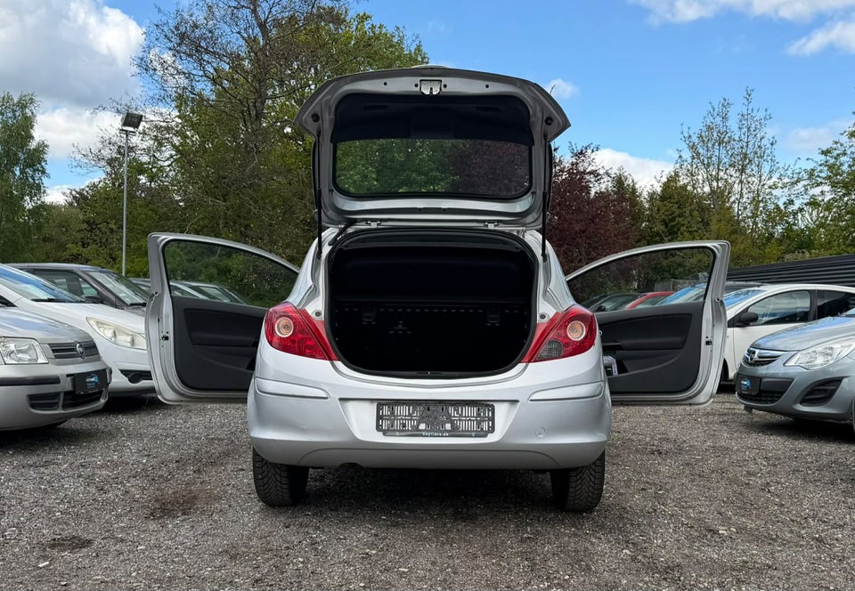 Opel Corsa 1,0 12V Enjoy 3d