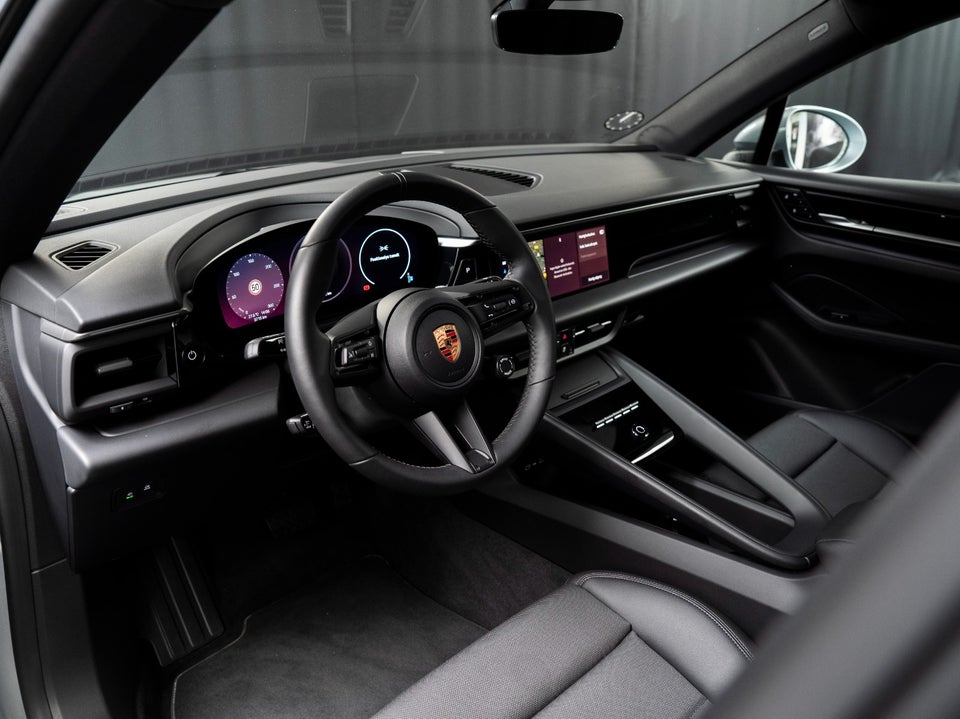 Porsche Macan 5d