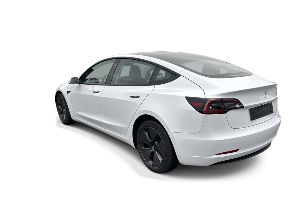 Tesla Model 3 RWD 4d