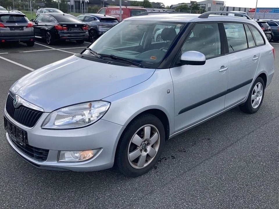 Skoda Fabia 1,2 12V Ambiente Combi 5d