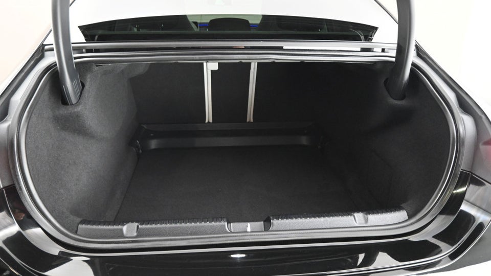 Mercedes EQE350 AMG Edition 4d