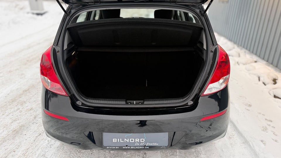 Hyundai i20 1,25 Classic XTR 5d