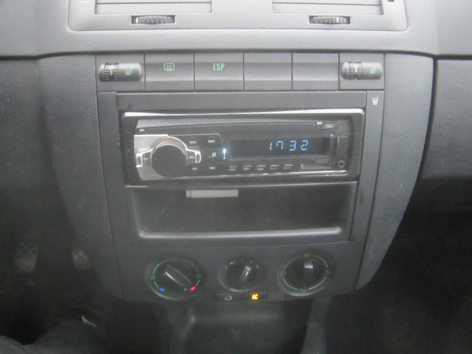 Skoda Fabia 1,2 12V Ambiente 5d