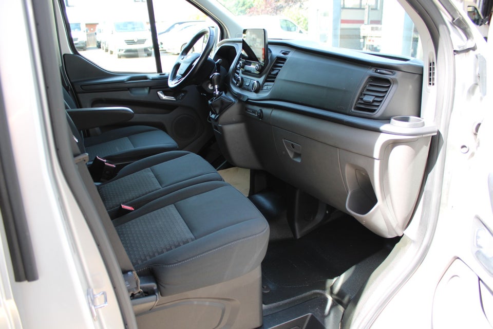 Ford Transit Custom 300 L2 2,0 TDCi 170 Trend