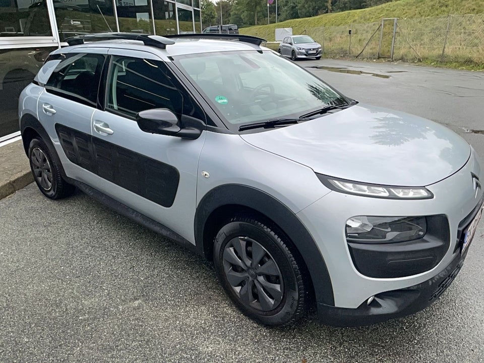 Citroën C4 Cactus 1,6 BlueHDi 100 Cool Comfort 5d