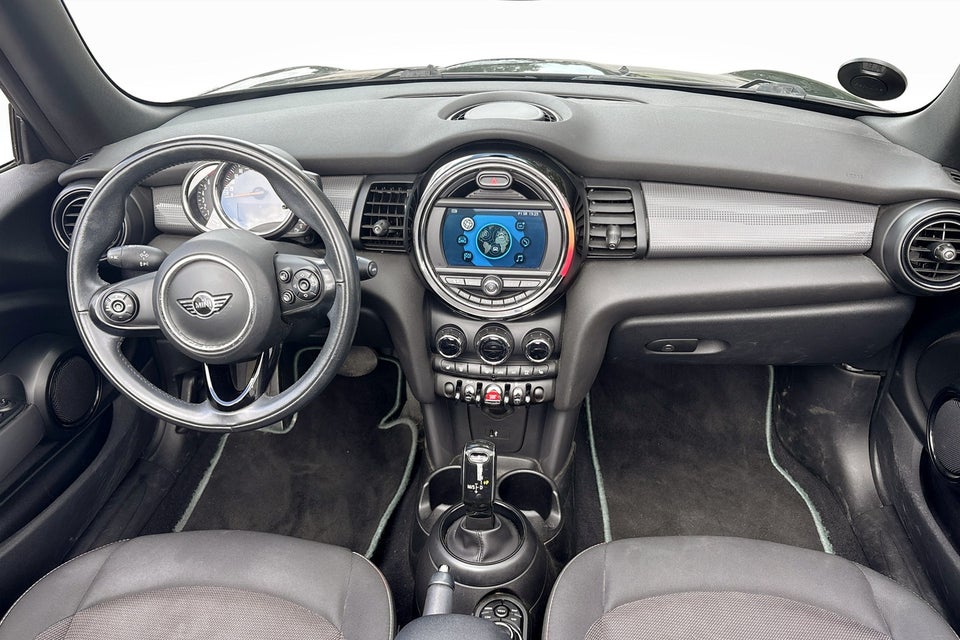 MINI Cooper 1,5 Essential Cabriolet aut. 2d