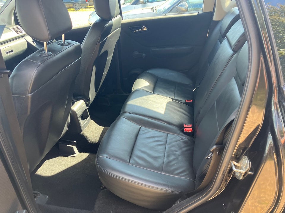 Mercedes A150 1,5 Classic 5d