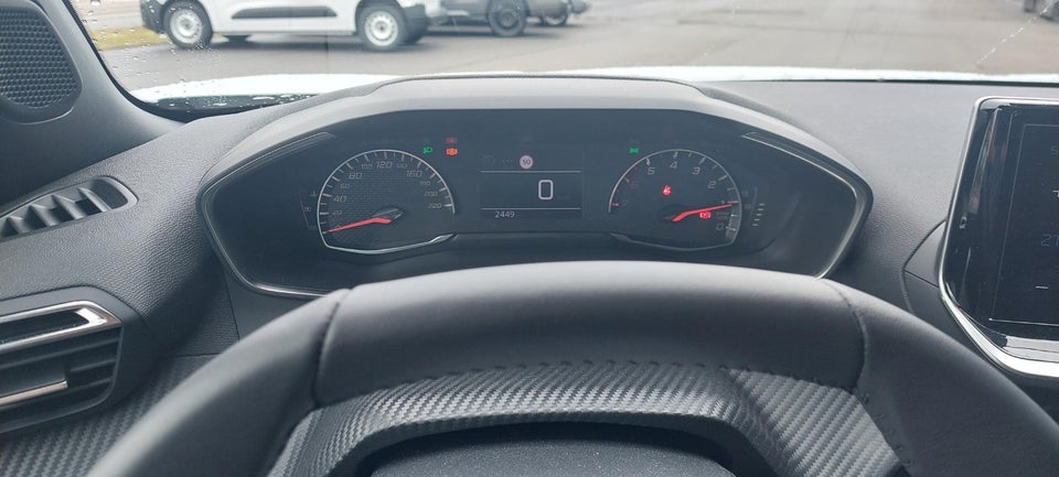 Peugeot 2008 1,2 PureTech 100 Active+ 5d