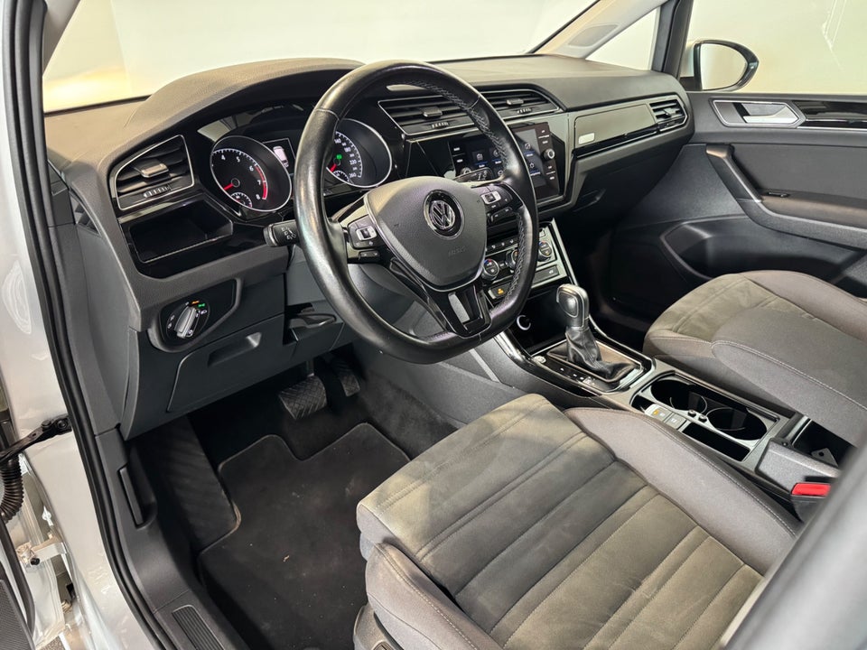 VW Touran 1,5 TSi 150 Highline DSG 7prs 5d