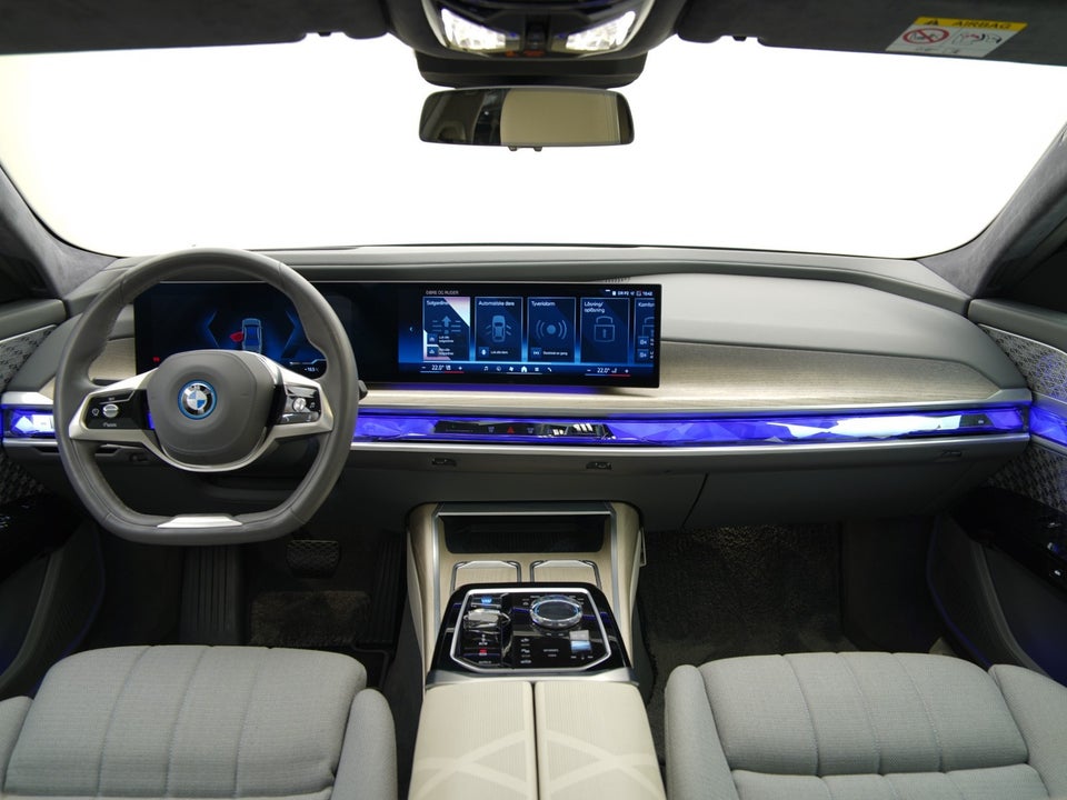 BMW i7 xDrive60 4d