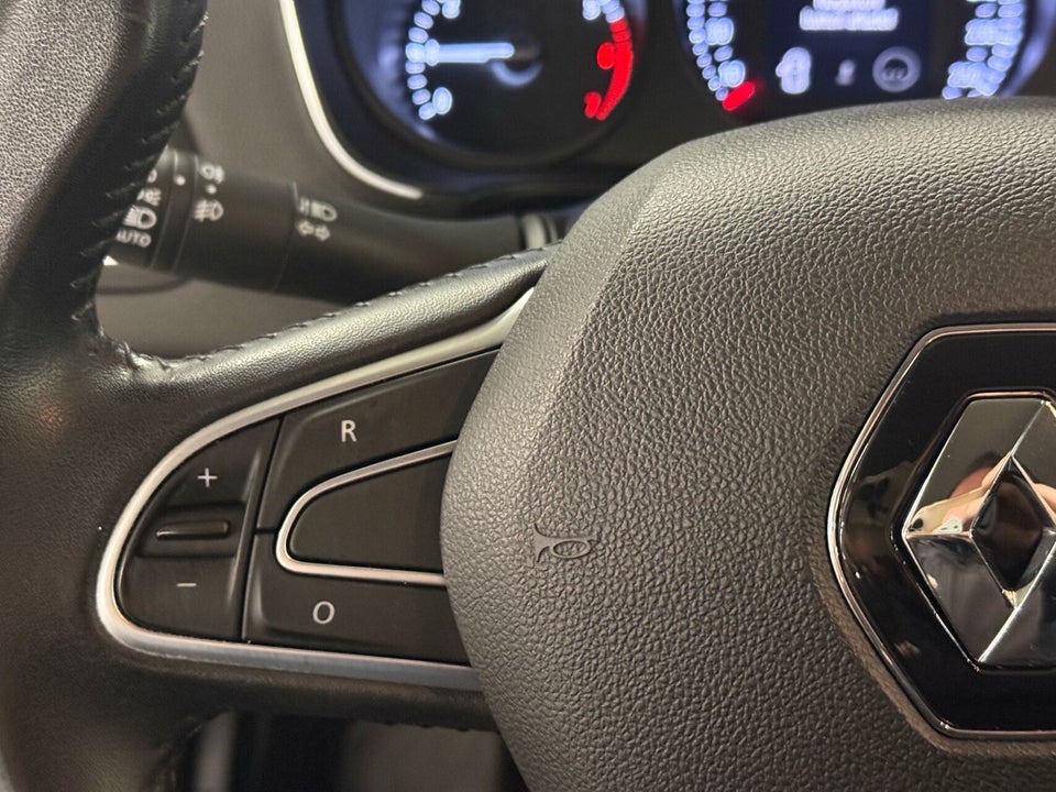 Renault Megane IV 1,3 TCe 115 Limited Sport Tourer 5d