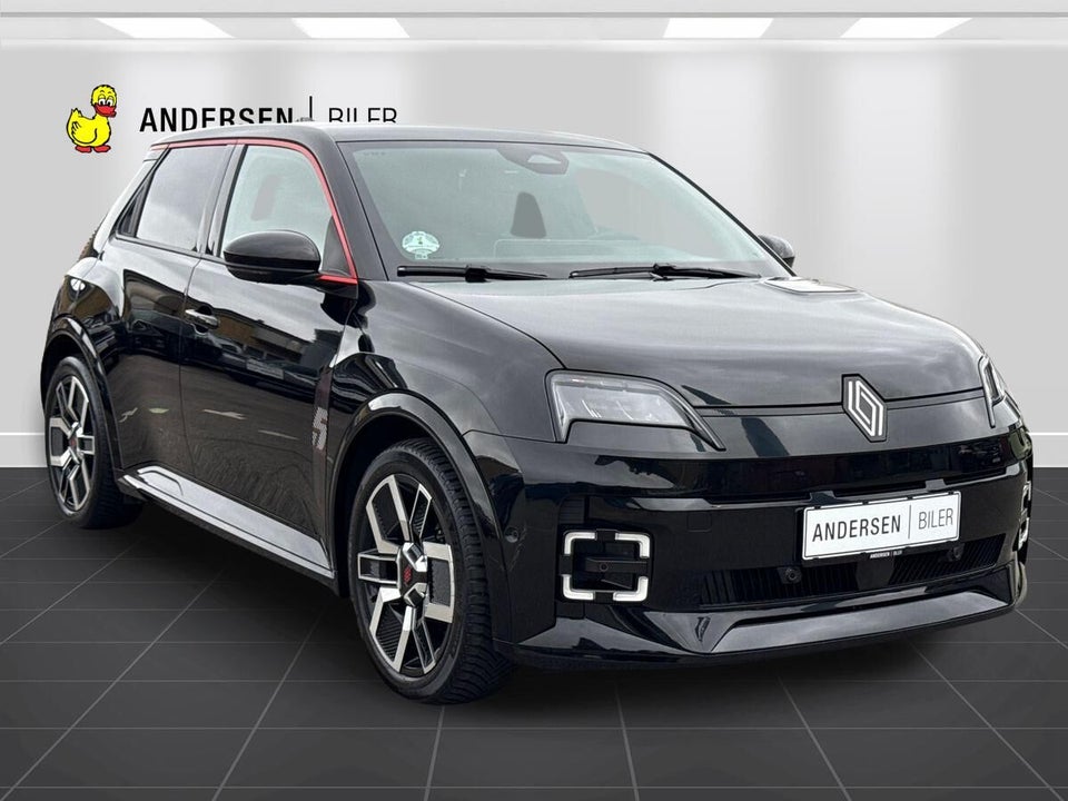 Renault 5 E-Tech 52 Iconic 5d