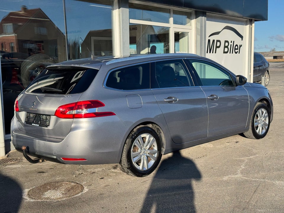 Peugeot 308 1,6 BlueHDi 120 Allure Sky SW 5d