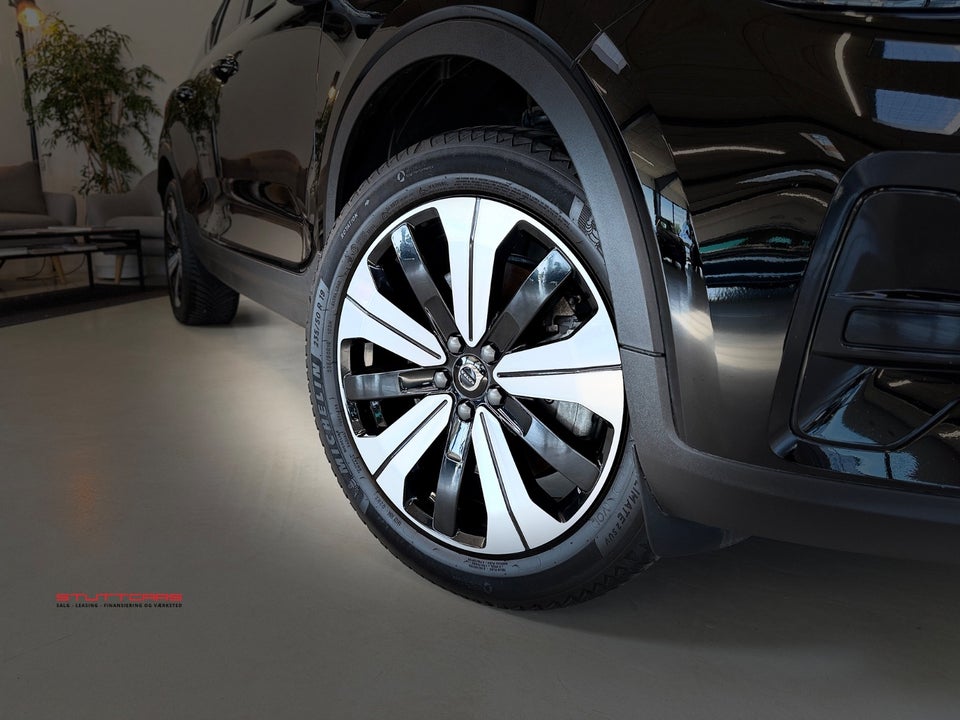 Volvo XC40 ReCharge Plus 5d