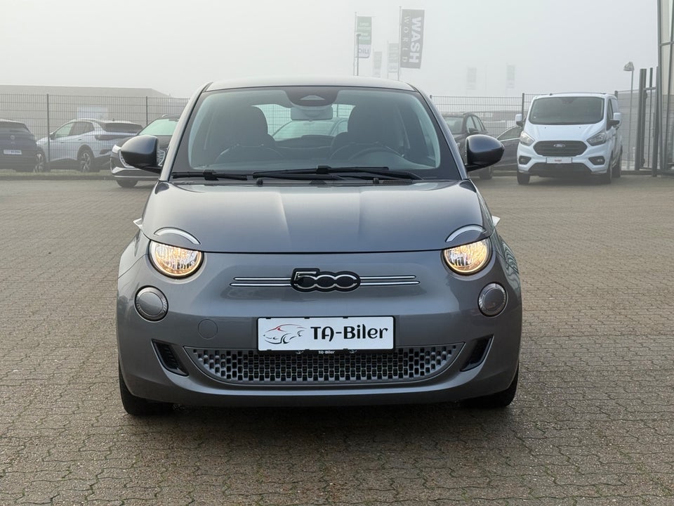 Fiat 500e 24 Action 3d